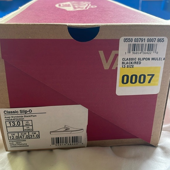 Vans size 13 asap worldwide black/flam classic slip-o. NWT IN ORIGINAL BOX - Picture 3 of 5